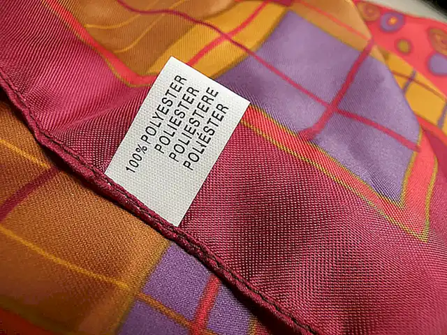 Die Wissenschaft hinter dem Polyester Schwitzen